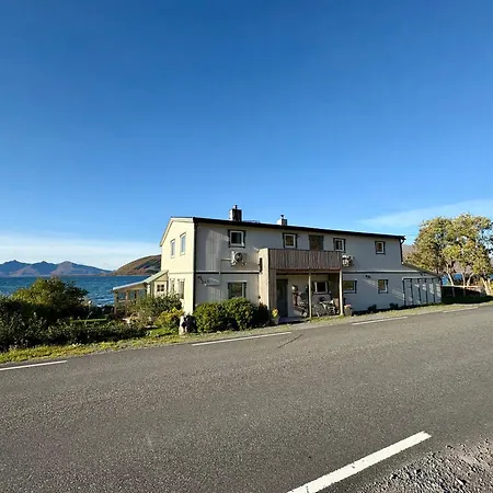 Fornes Bed & Breakfast * Fornes